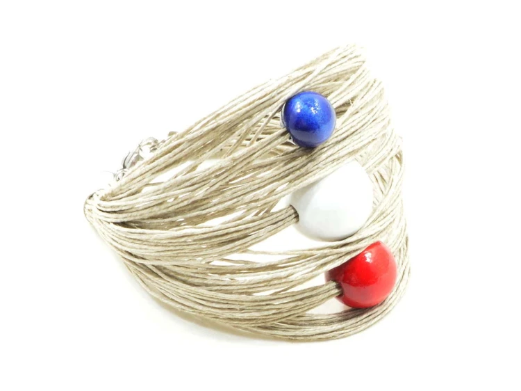 niebieski-bialy-czerowny