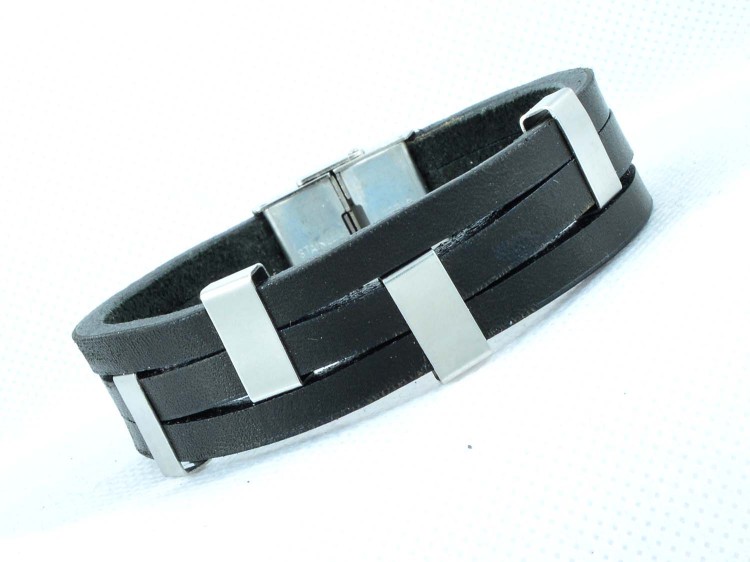 7c8c93f9da409c24fe572d9cadba9086