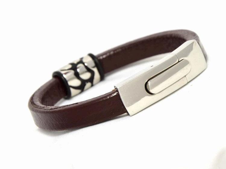 bransoletka-skorzna-ze-stalowym-zapieciem