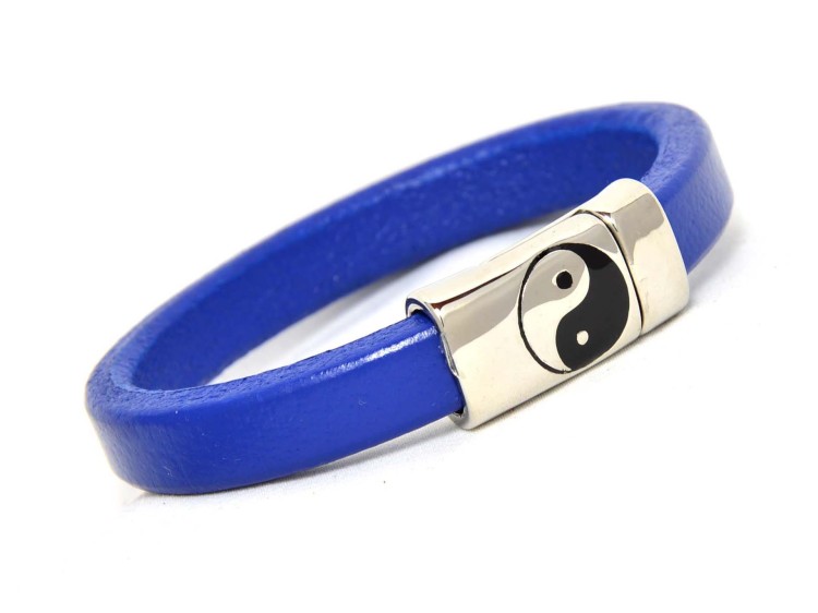 skorzana-bransoletka-z-magnetcznym-zapieciem