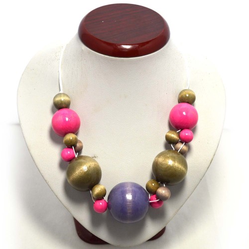 pastelowe-korale-drewniane