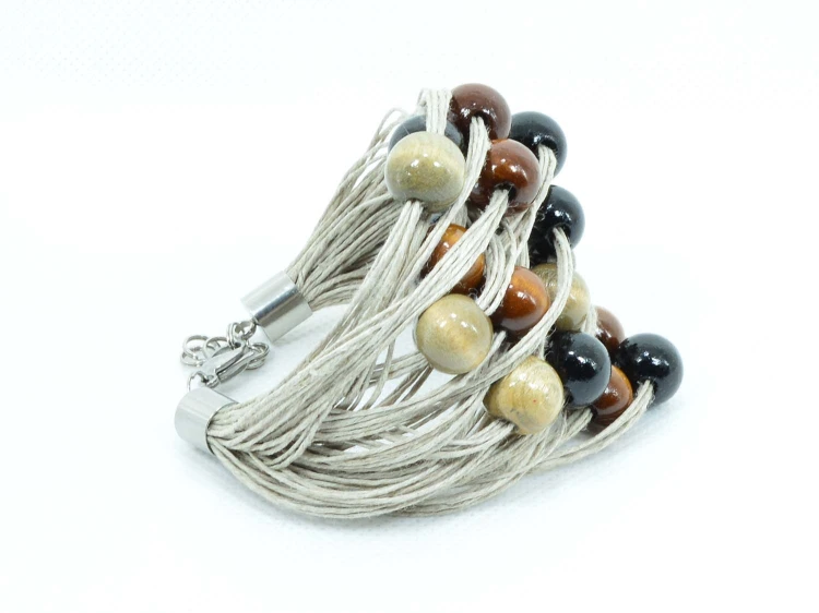 bransoletka-ze-sznurka-czekoladowa