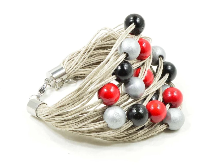 ze-sznurka-bransoletka-srebrzysta