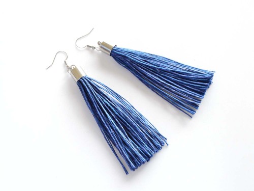 niebieskie-kolczyki-ze-sznurka