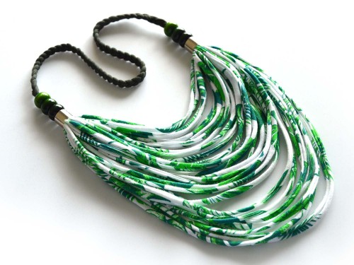 sznurkowy-naszyjnik-dlugi-masywny