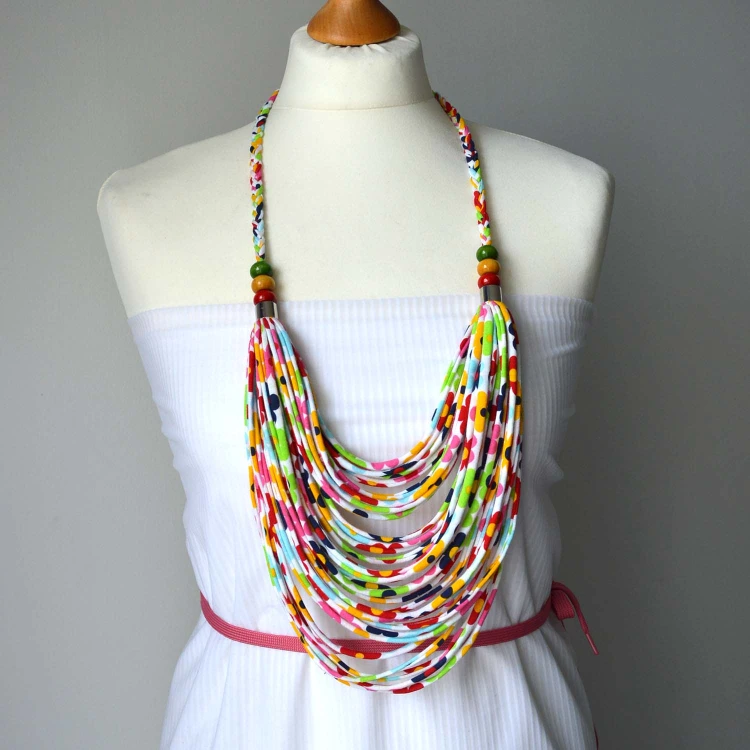 sznurkowy-naszyjnik-kolorowy