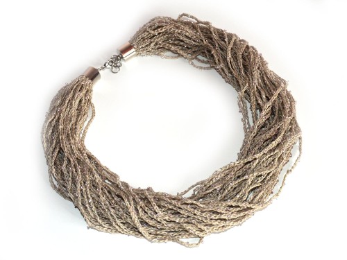 naszyjnik-lniany-z-rozowymi-koralikami