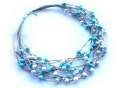 naszyjnik-lniany-z-nienieskimi-koralikami