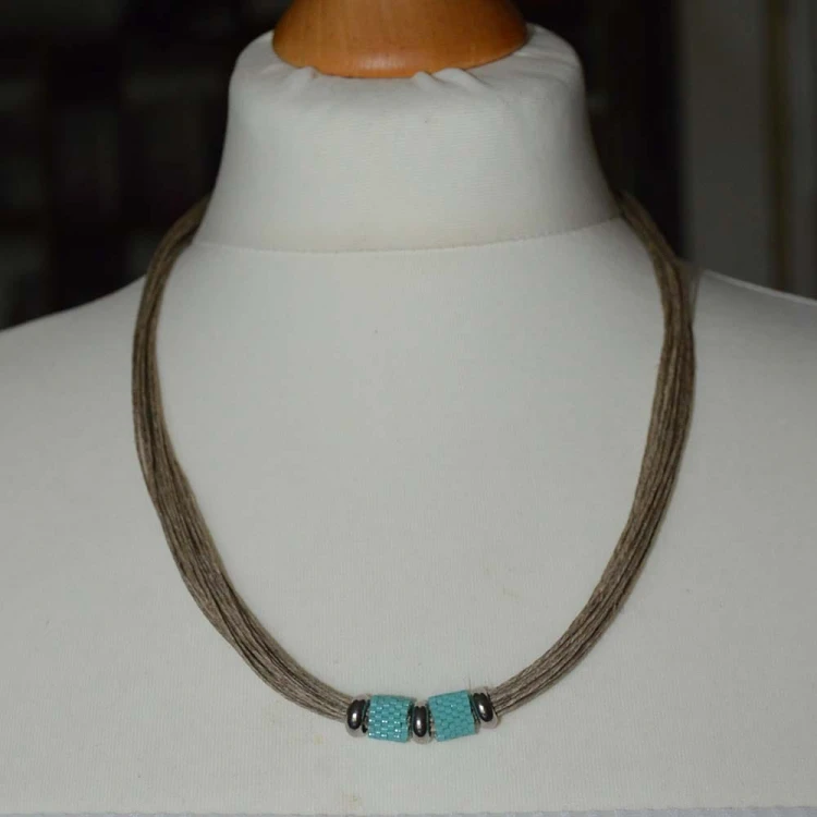 biżuteria-lniana-z-turkusowymi-koralikami