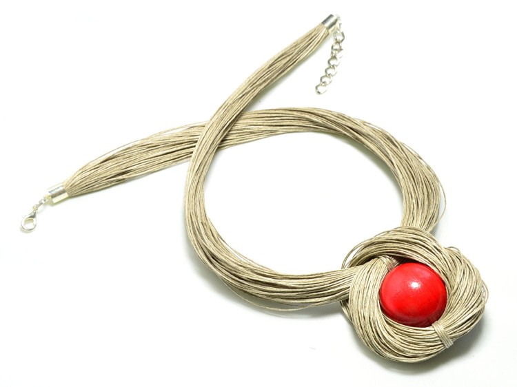 naszyjnik-lniany-z-czerwona-kulka