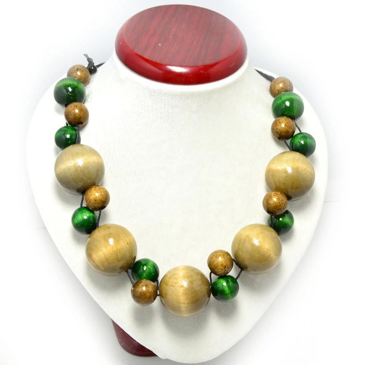 szary-zielony-zloty-korale-drewniane