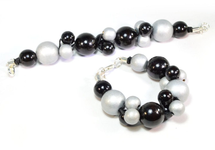 czarno-srebrna-bransoletka-drewniana-BR1