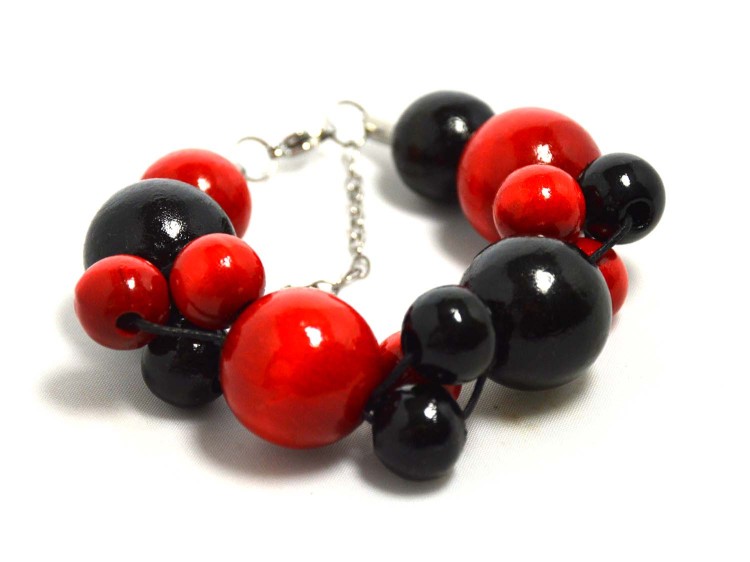 czarno-czerwona-bransoletka-drewniana-BR1