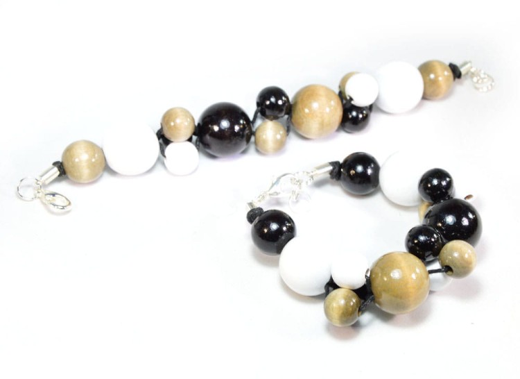 monochrom-bransoletka-drewniana-BR1