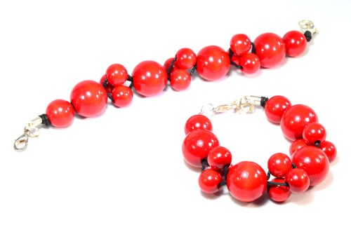 czerwona-bransoletka-drewniana-BR1