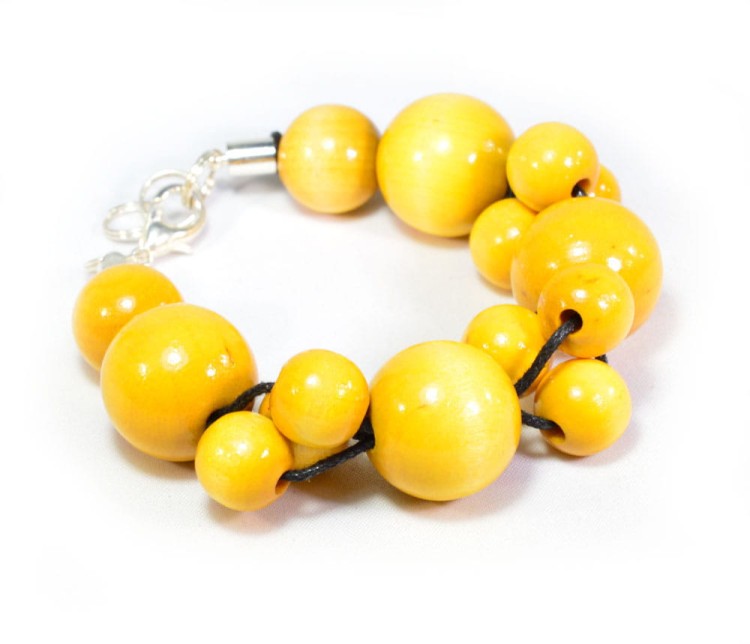 zolta-bransoletka-drewniana-BR1