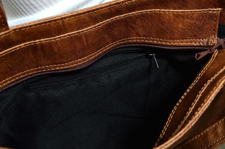 brazowa-torebka-na-ramie-z-ekoskory2