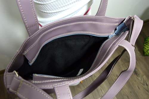 szaro-fioletowa-torebka-na-ramie-z-ekoskory