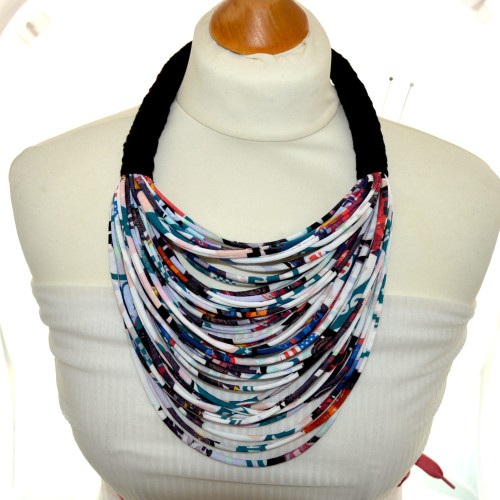 naszyjnik-ze-sznurka