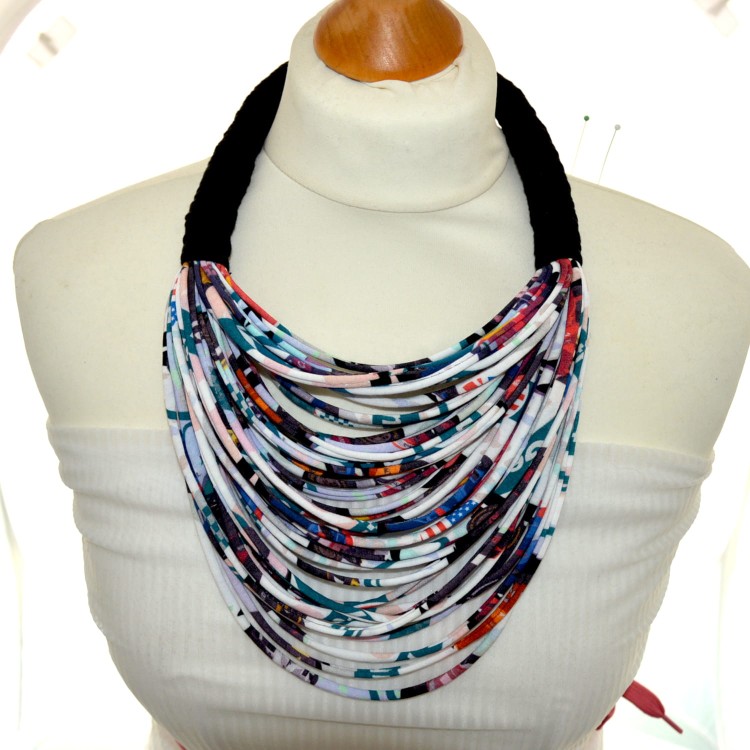 naszyjnik-ze-sznurka