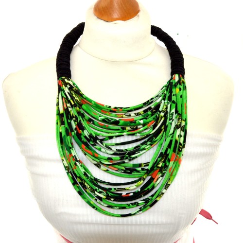 zielony-sznurkowy-naszyjnik