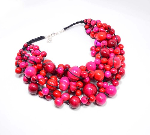 korale-drewniane-malinowe-masywne (1).jpg