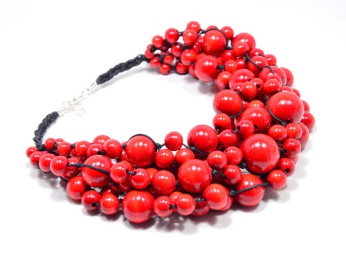 czerwone-korale-drewniane (1).jpg