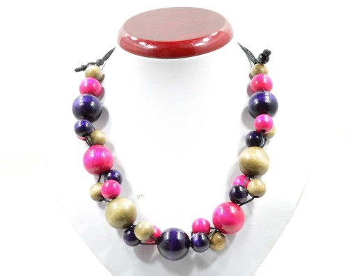 korale-drewniane-fuksja