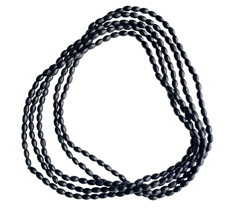 czarny-dlugi-naszyjnik-z-koralikow-drewnianych (2).jpg