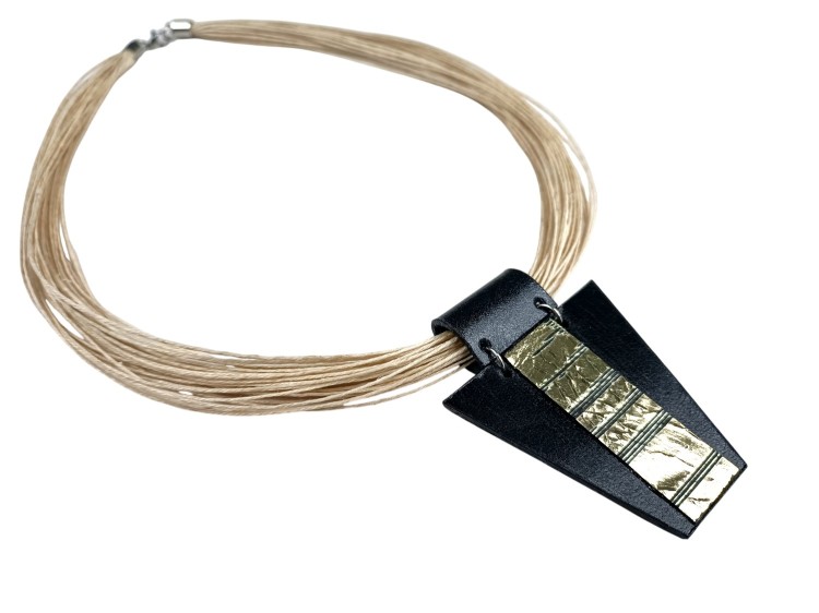 naszyjnik-lniany-z-zawieszka-skorzana (11).jpg