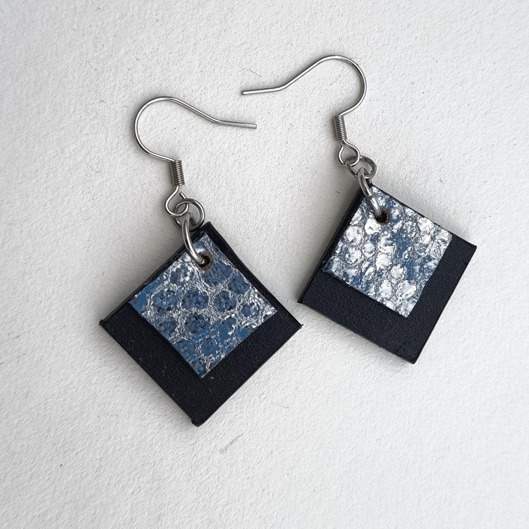 wiszace-kolczyki-ze-skory