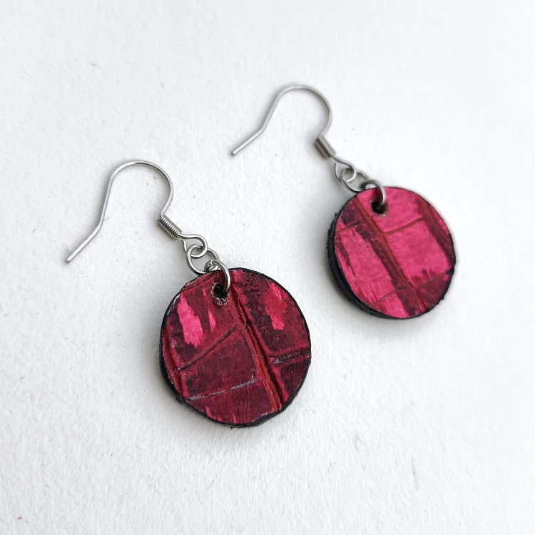 kolczyki-wiszace-skorzane