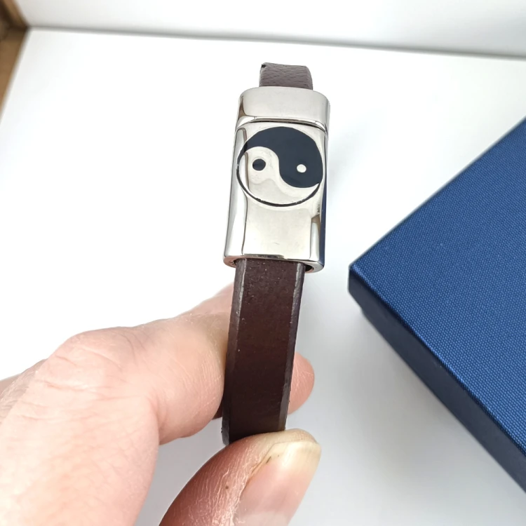 brazowa-bransoletka-z-naturalnej-skory-damska