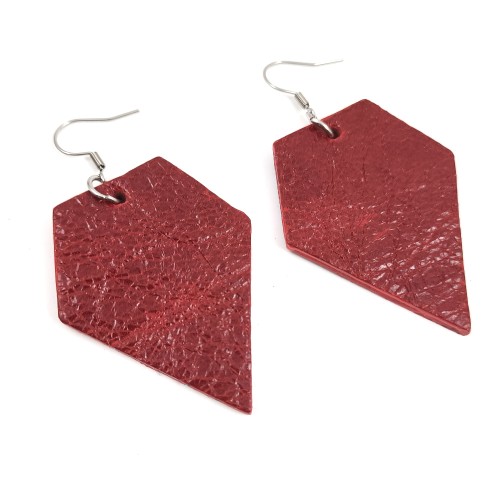 czerwone-kolczyki-ze-skory