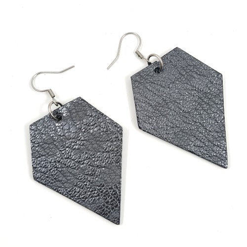 kolczyki-zeskory-naturalnej