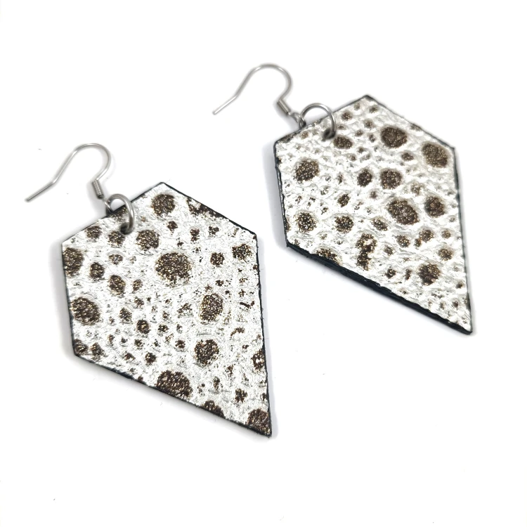 kolczyki-skorzane-wiszace