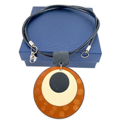 koniakowa-zawieszka-ze-skory