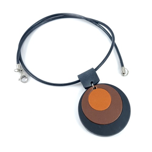 zawieszka-ze-skory-naturalnej