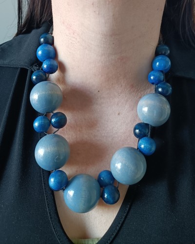 naszyjnik-drewniany-z-duzych-kul