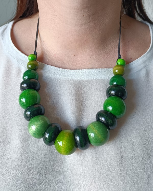 naszyjnik-drewniany-boho-kapella-zielony.jpg