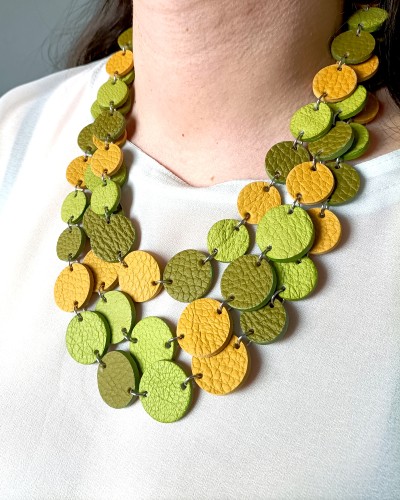 naszyjnik-skorzany-kaskada-zolto-zielony (1).jpg