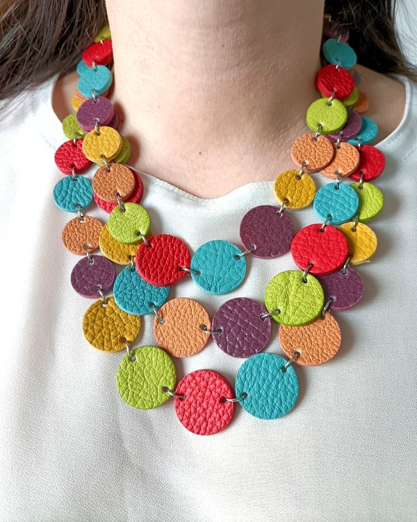 naszyjnik-skorzany-trzysznurowy-kaskada-teczowy (6).jpg